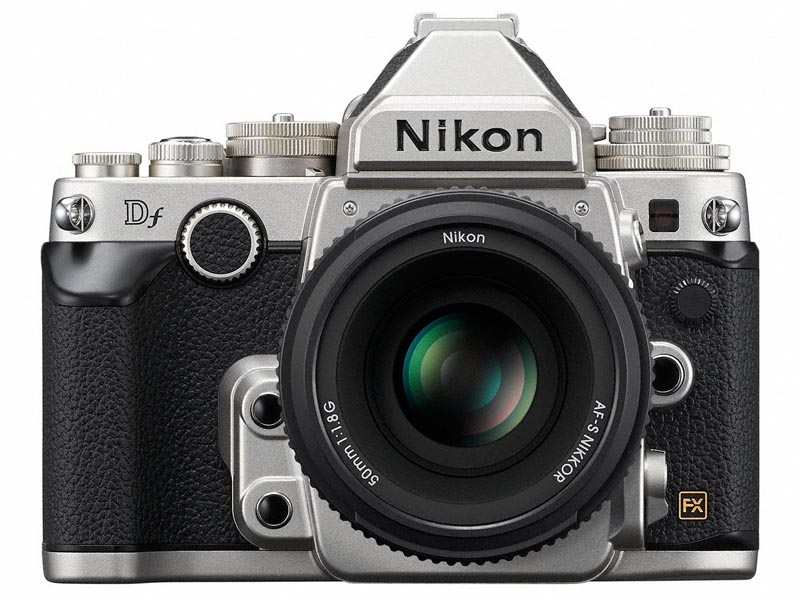 ニコンDf（シルバー）