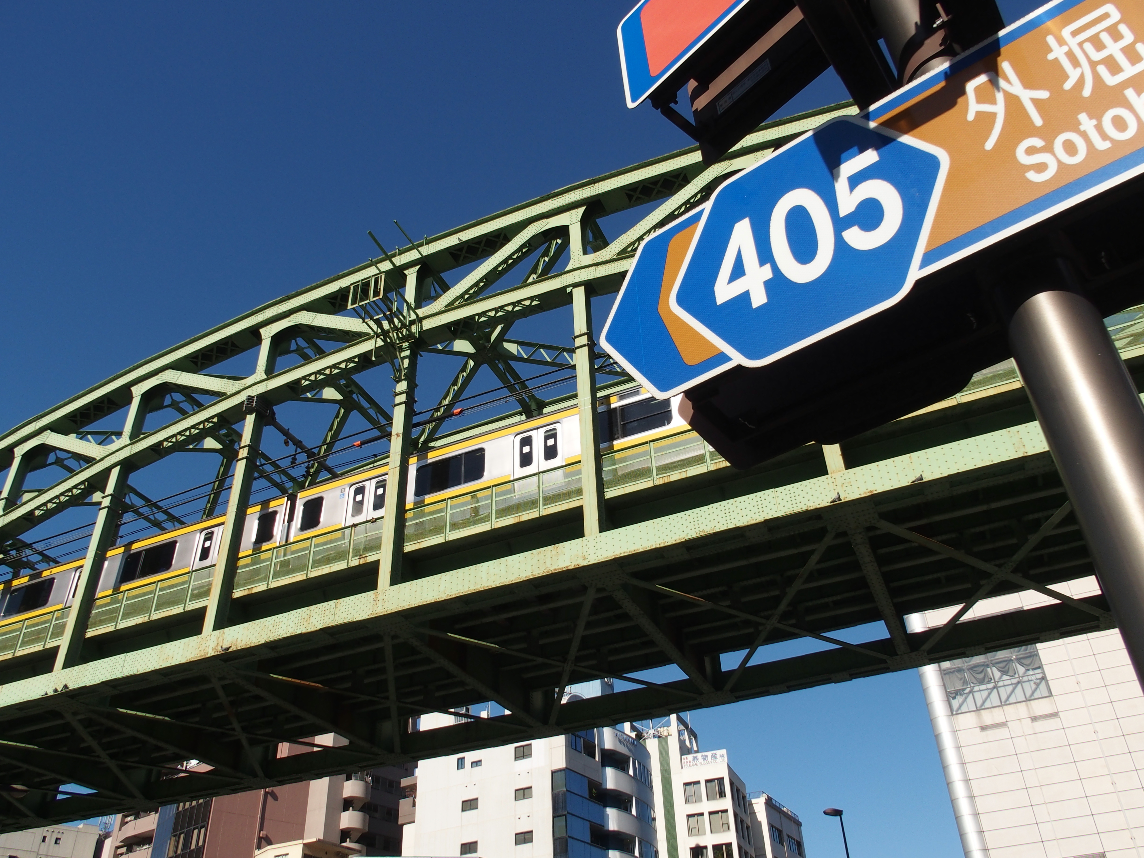 STYLUS1 / ISO100 / F5.6 / 1/640秒 / 6mm（28mm相当）