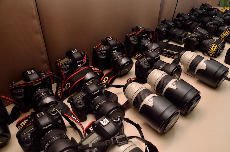 並べられた協賛各社のデモ機材