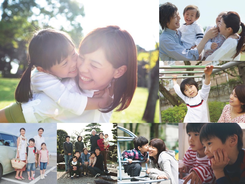 例）家族：みんな笑顔で楽しそうな様子