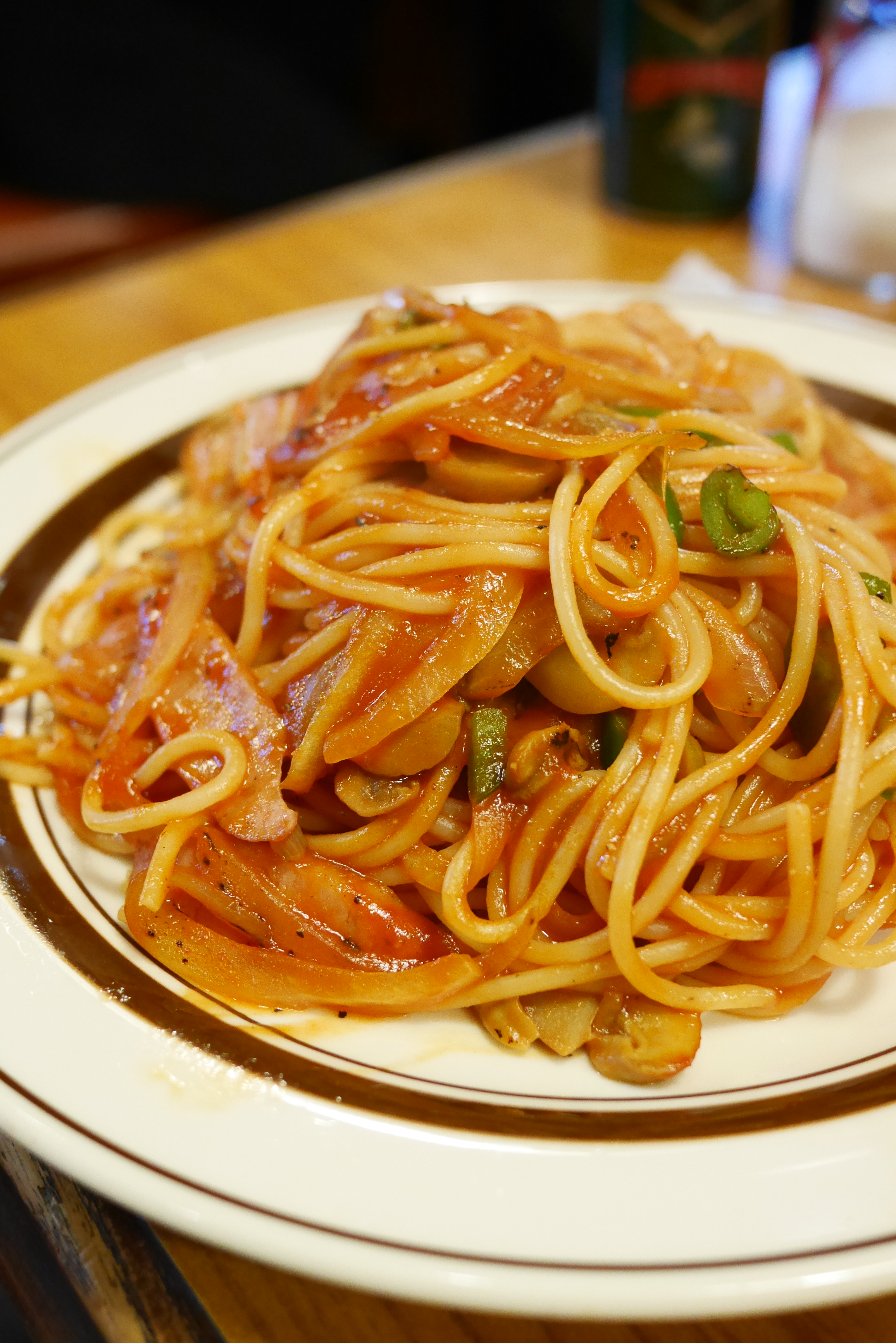 DMC-GX7 / LUMIX G 20mm F1.7 ASPH. / ISO1600 / F2.8 / 1/60秒