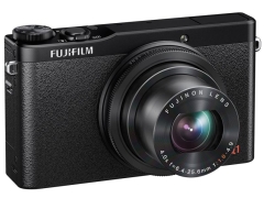 FUJIFILM XQ1」用の綿100％ケース - デジカメ Watch Watch