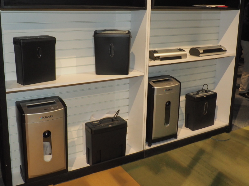 ポラロイドのシュレッダー