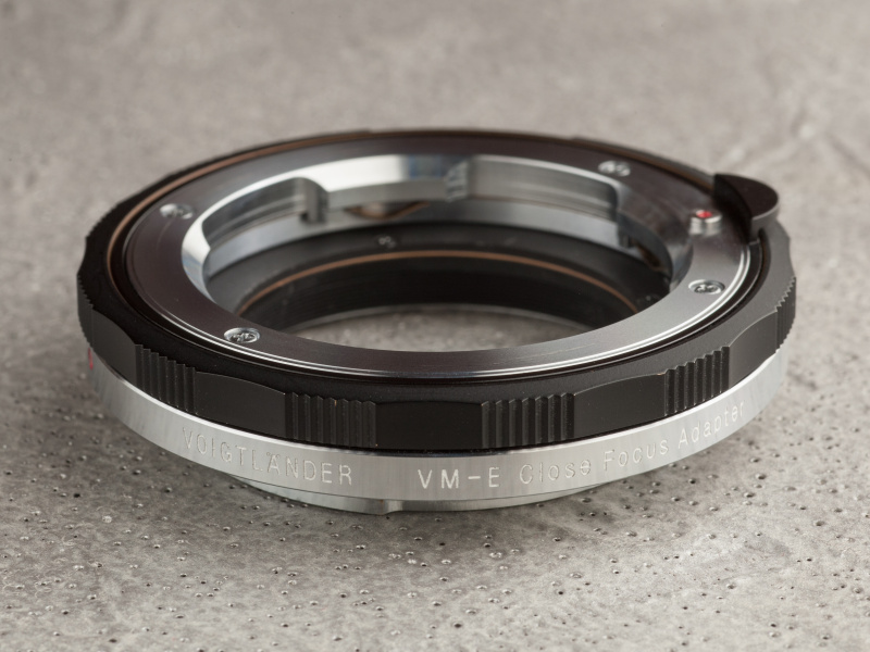 フォクトレンダーのVM-Eクローズフォーカスアダプターは3万8,640円。マウントアダプターとしてはやや高めだ
