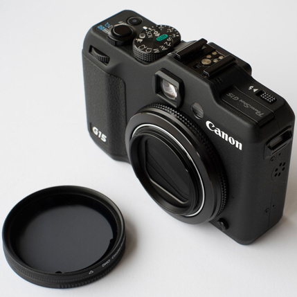 フィルターホルダーの着脱はバヨネット式