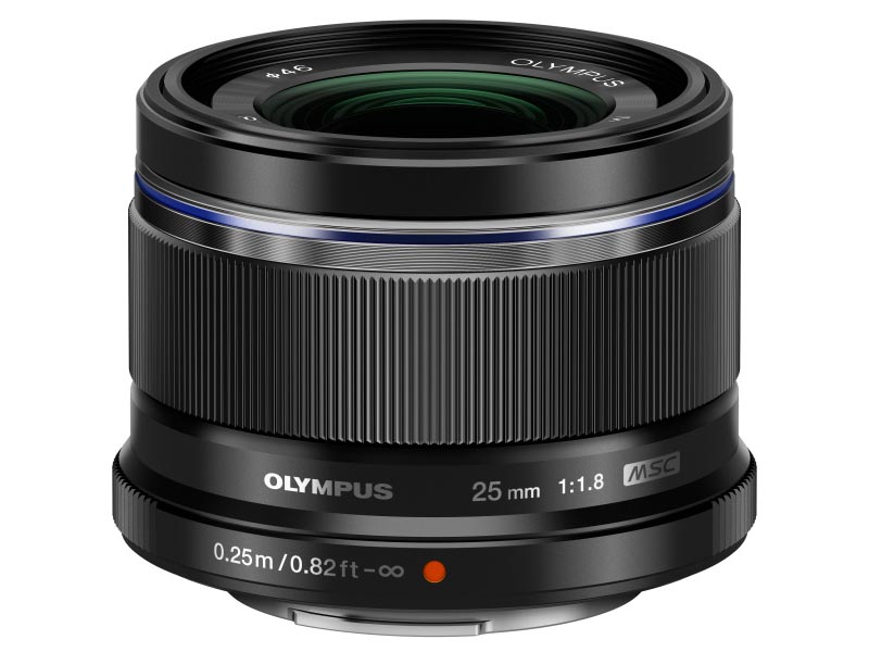 同時発表のM.ZUIKO DIGITAL 25mm F1.8も展示される予定