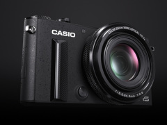 【新品同様】CASIO EXILIM EX-100 28-300mm f2.8 カシオ、28-300mm F2.8レンズ搭載の「EXILIM EX-100