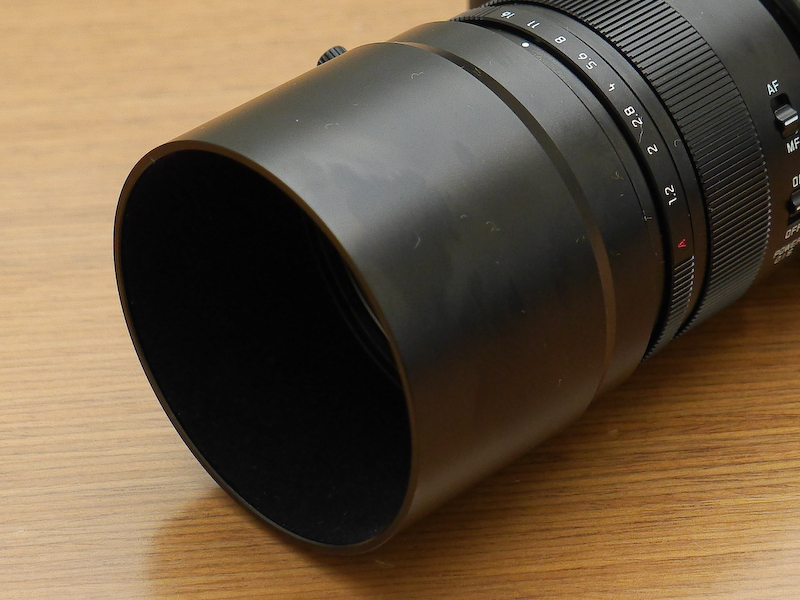 同梱のフードもアルミ削り出し。