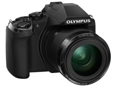 オリンパス、光学照準器付きの高倍率ズームカメラ「SP-100EE