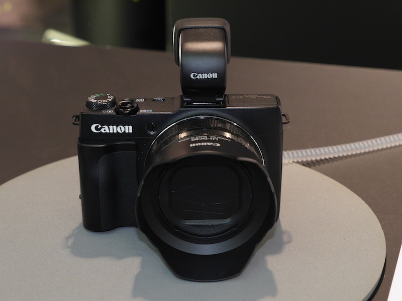 会期初日の前日に発表されたキヤノンの1.5型CMOSコンパクトデジタルカメラ、PowerShot G1 X Mark II