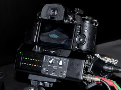 CP+】パナソニック、「LUMIX GH4」「ノクチクロン」を展示 - デジカメ