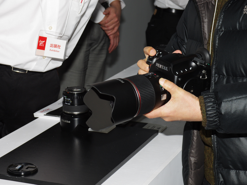 タッチ&amp;トライコーナーでは従来の645DやK-3が人気だった