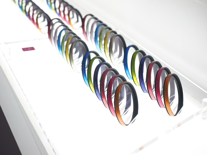 「My color filter」。ビビッドカラーとパステルカラーの全10色が用意されたレンズ保護フィルター。37mm、40.5mm、46mm、55mmが用意されています。