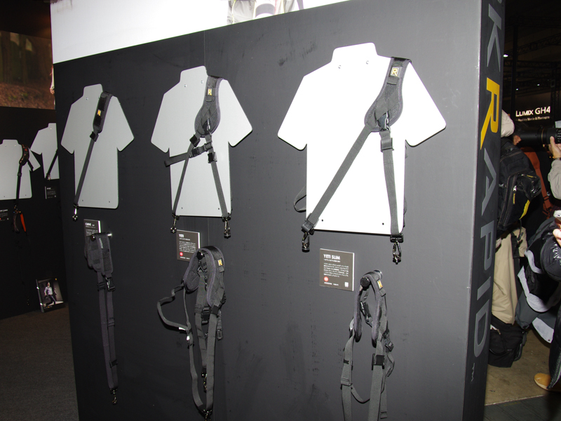 カメラを2台保持できる「YETI」シリーズ