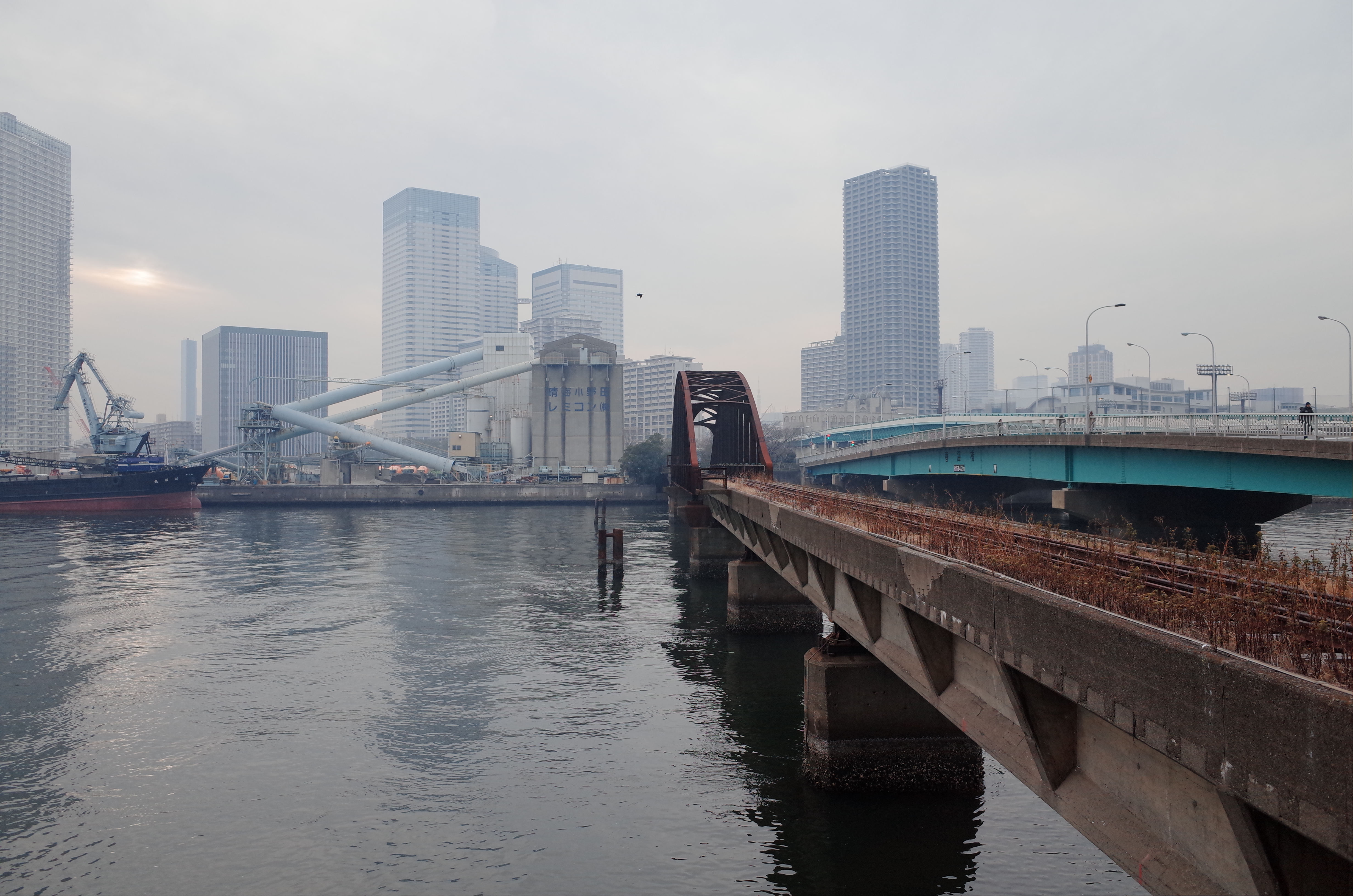 エフェクト：ポジフィルム調