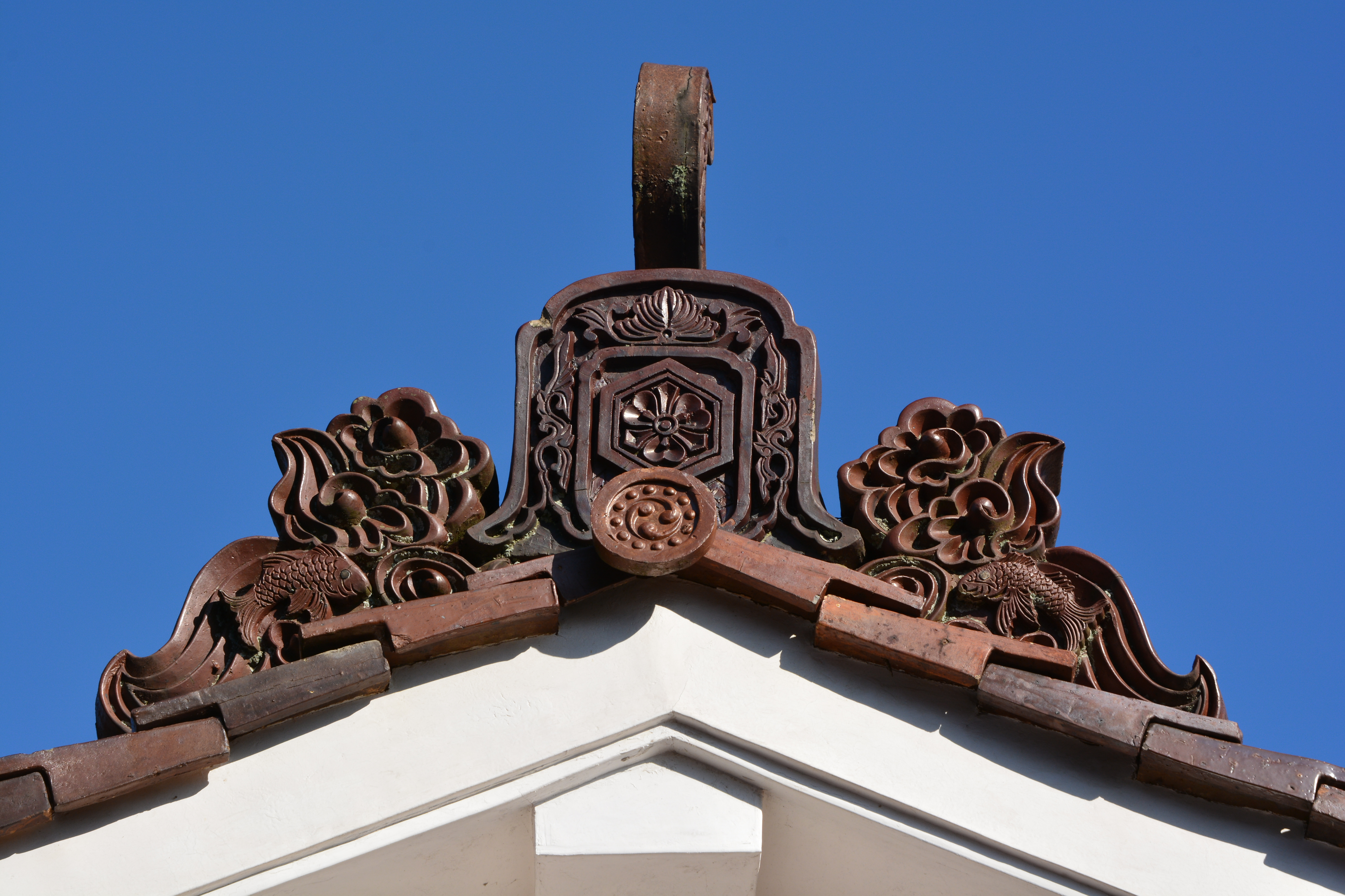 D7100 / AF-S NIKKOR 28-300mm F3.5-5.6 G ED VR / 1/200秒 / F11 / 0EV / ISO140 / 絞り優先AE / WB：晴天 / 125mm