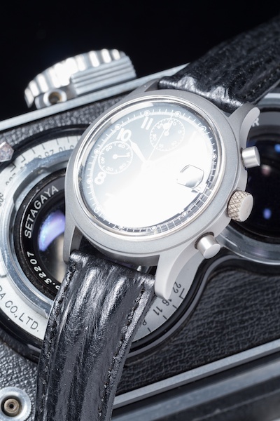 ストロボ光を直射したので、風防が白く光ってしまいました