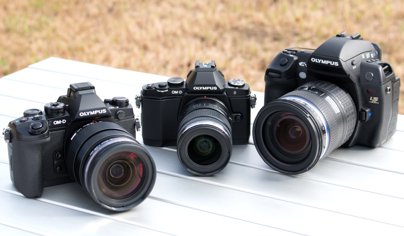 左からE-M1、E-M5、E-5
