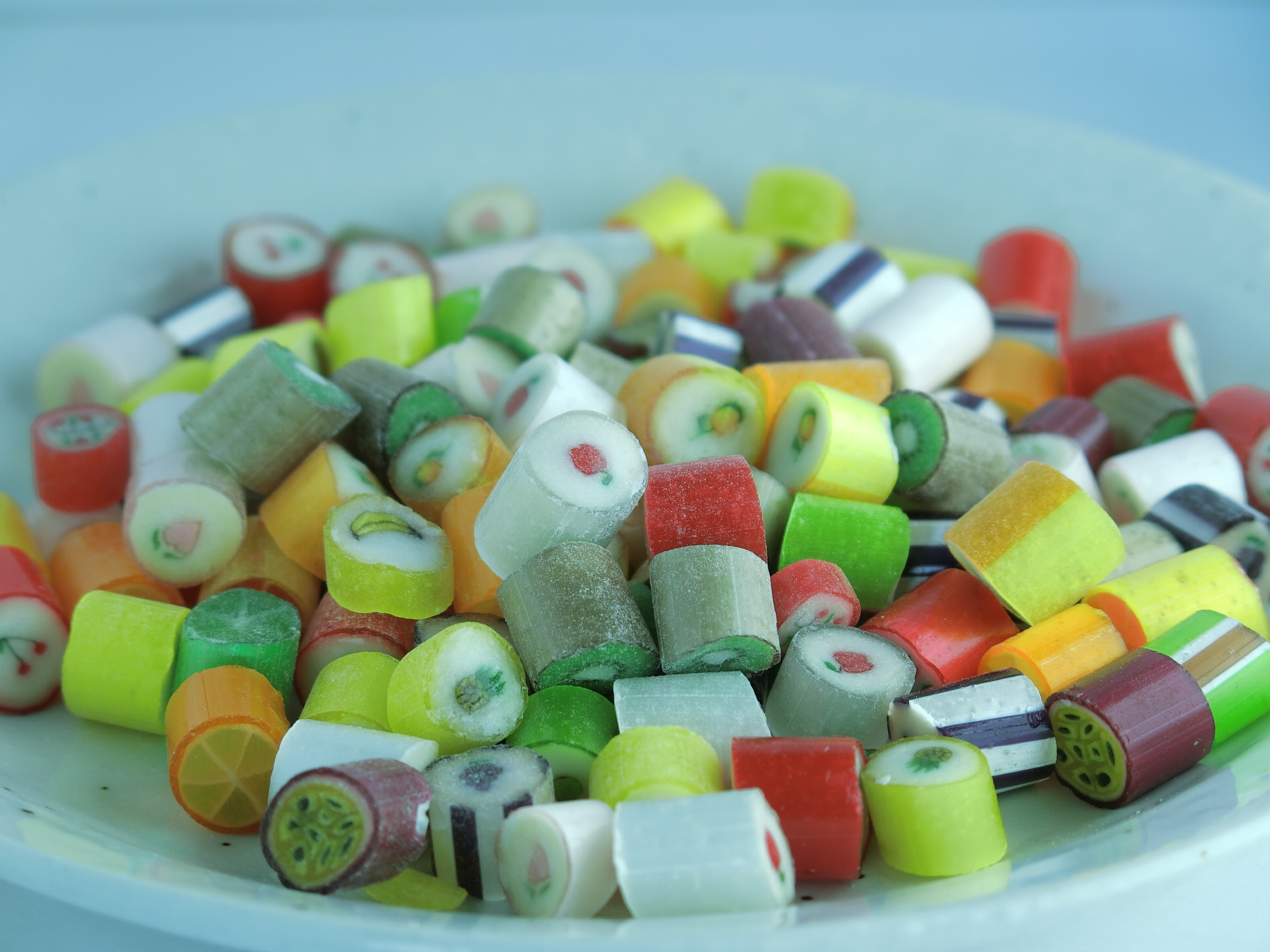 ホワイトバランス：寒色寄り、明るさ：+0.7EV