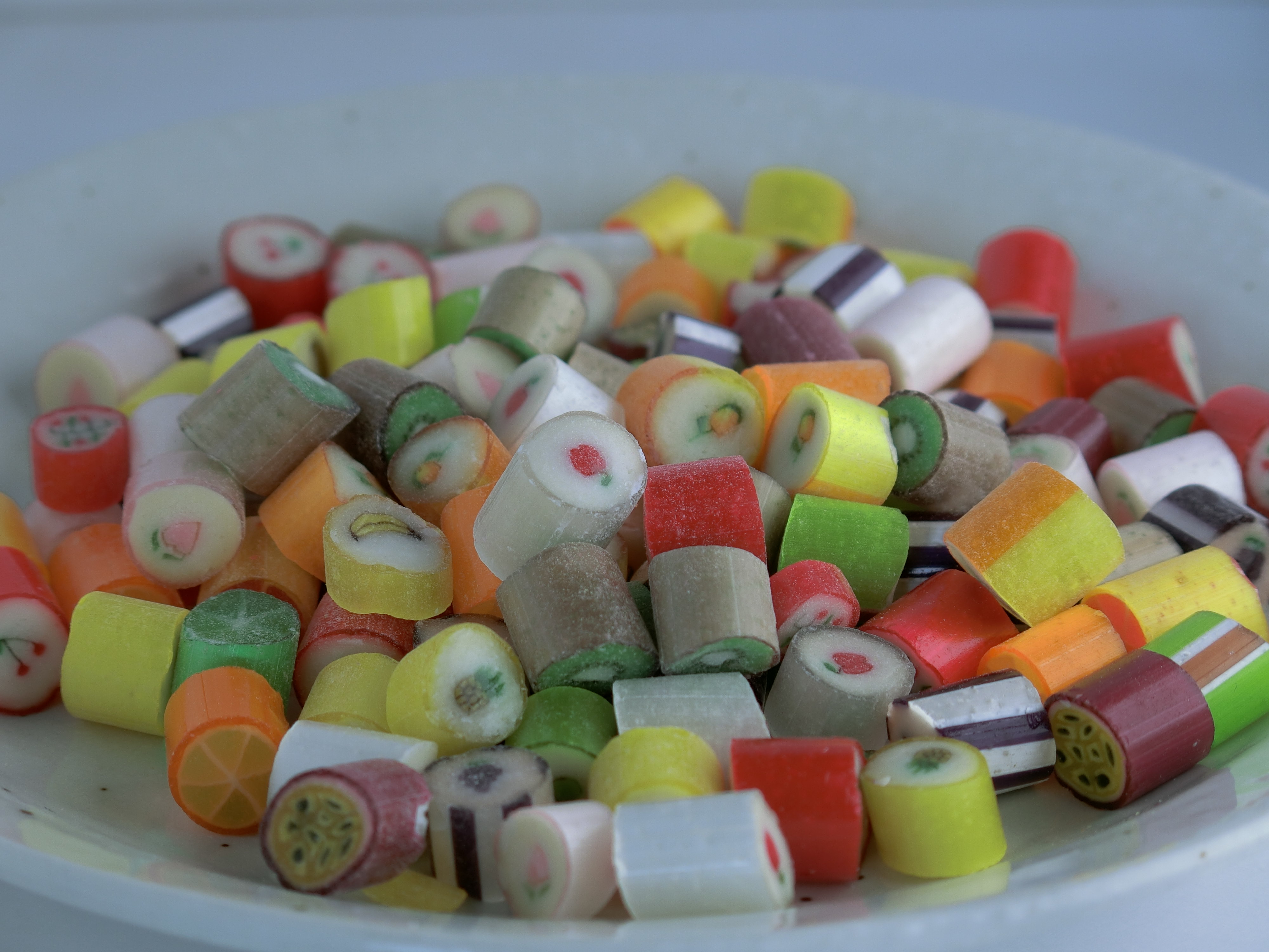 ホワイトバランス-2.0、コントラスト-2.0