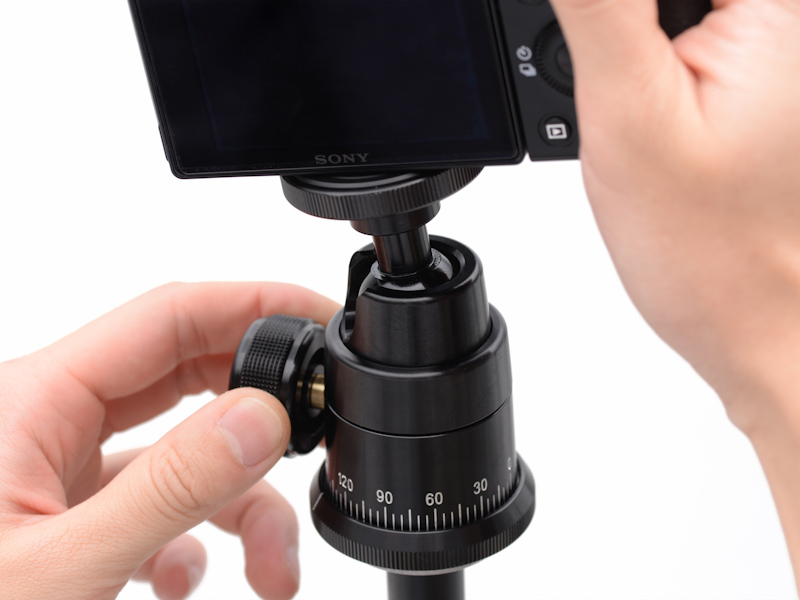 自由雲台SBH-280BK Nを搭載