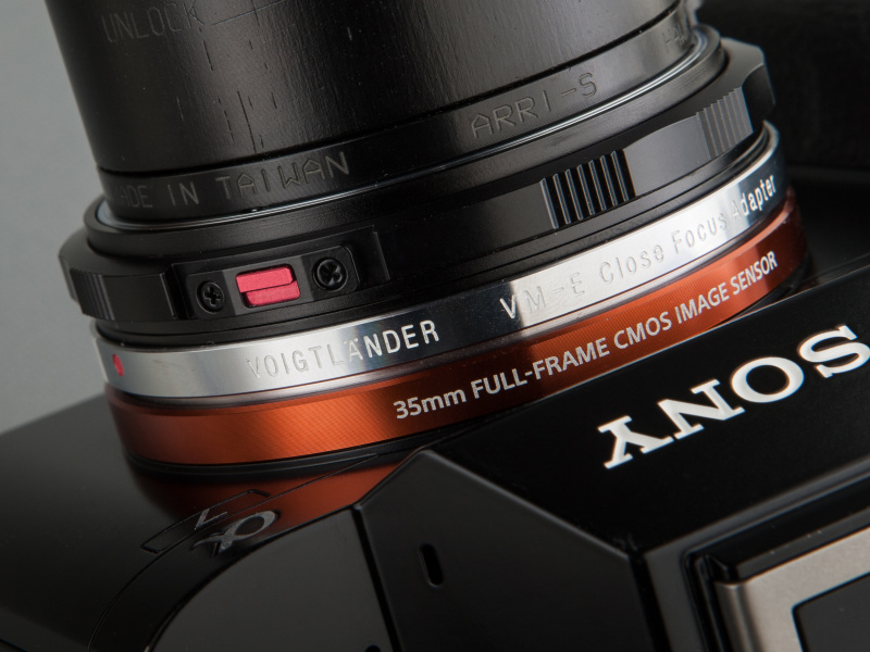 フォクトレンダーのVM-Eクローズフォーカスアダプターは税別3万6,800円だ