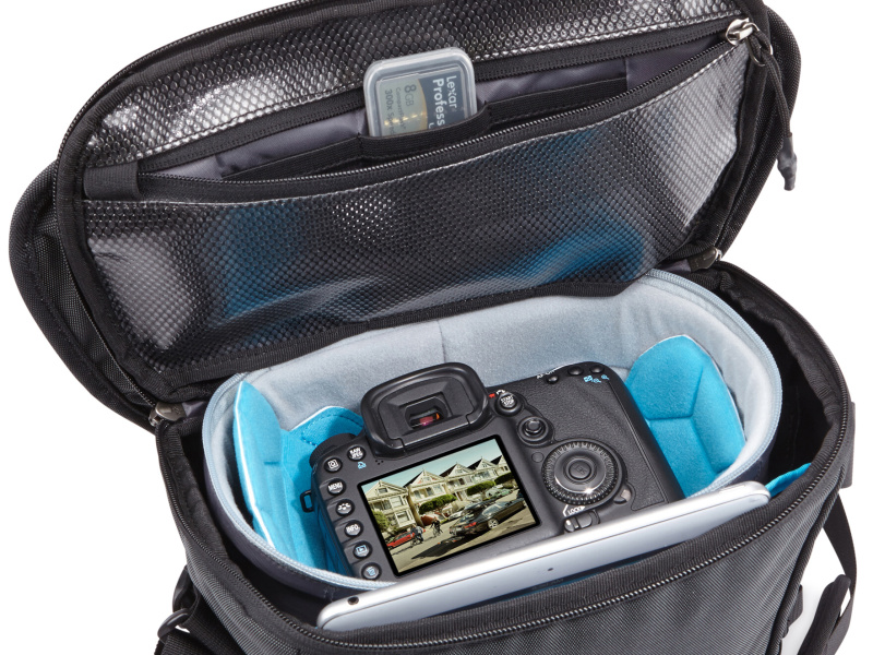 Covert DSLR Satchel使用例