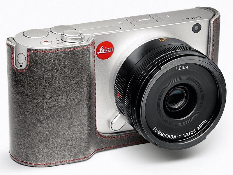 ライカT用レザープロテクター