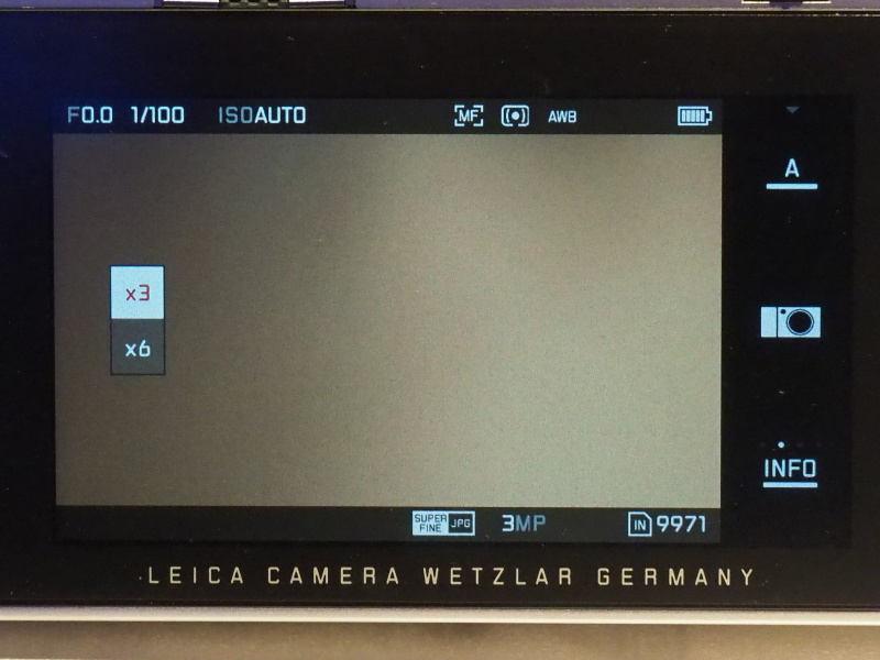 拡大倍率は3倍と6倍から選択可能