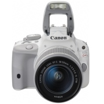 キヤノン、付属レンズが2本とも白くなった「EOS Kiss X7ホワイト