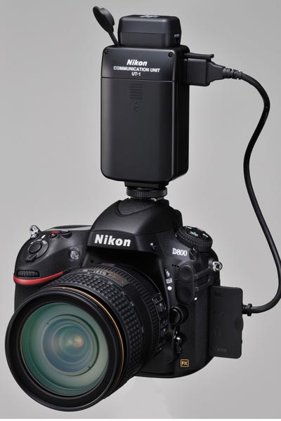 UT-1WKをD800に装着したところ