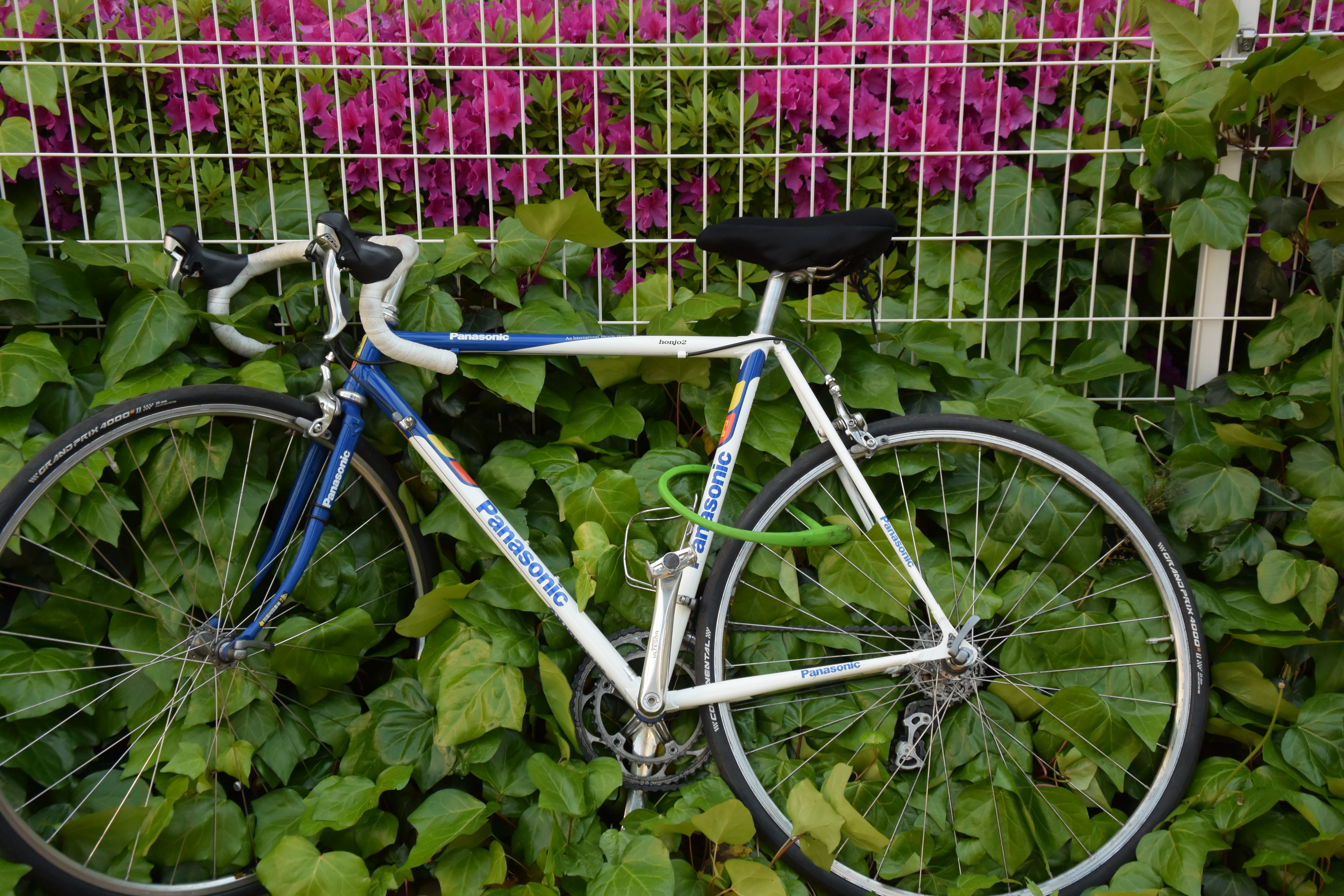 ISO400 / F4.5 / 1/320秒 / 49mm相当