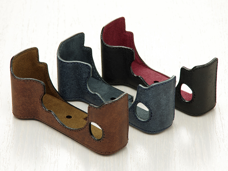 左からチョコレート、ブラック、ネイビー