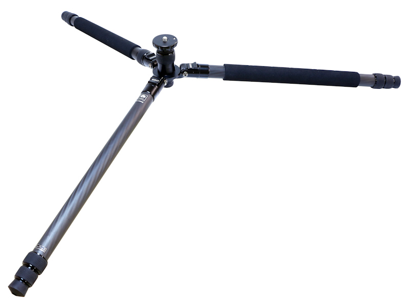 脚を最大まで開いたところ