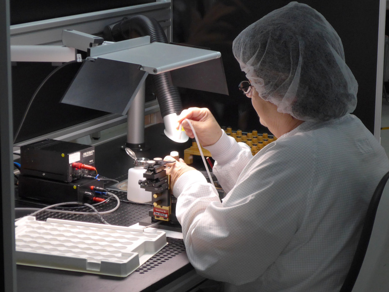 レンズの製造ライン