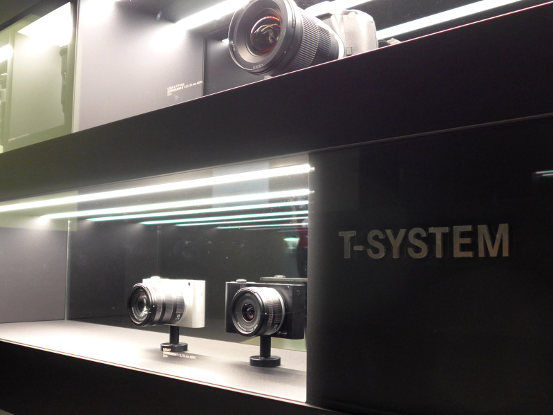 最新モデルの「ライカT」まで続く歴史を体感できる