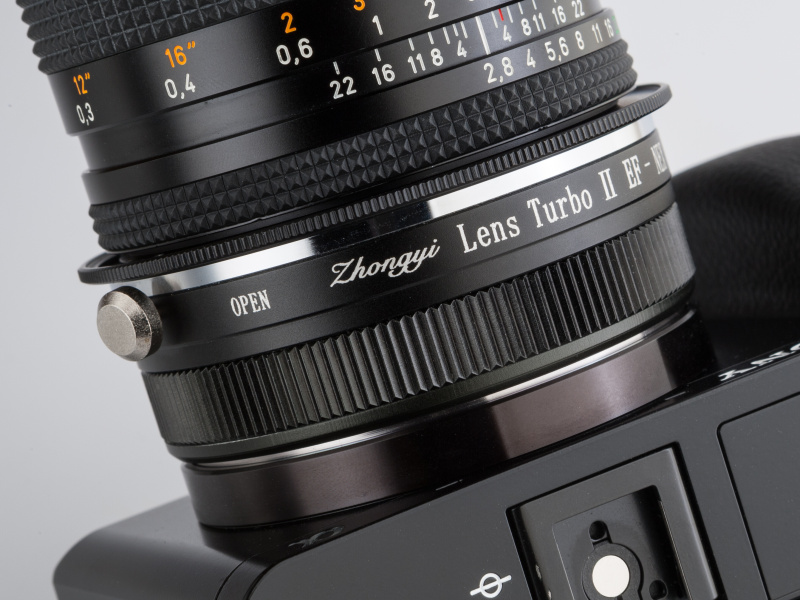 レンズターボ2は焦点工房にて1万9,800円。ニコンF、ヤシコンなどをラインアップしている