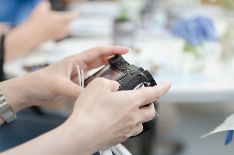 最新のα6000を使ってのレクチャー。交換レンズも複数試すことができます。