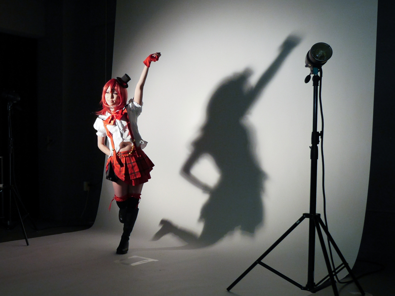 リフレクターと組み合わせて使用すると、影を活かした写真が撮れる