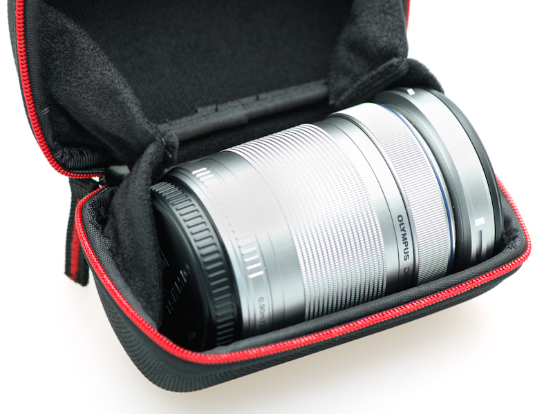 M.ZUIKO DIGITAL ED 40-150mm F4-5.6 Rを収納したところ