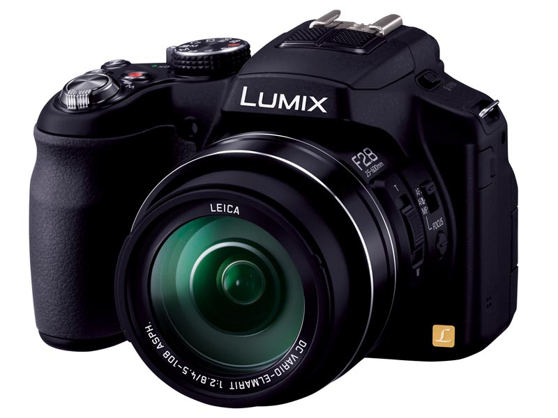 LUMIX DMC-FZ200