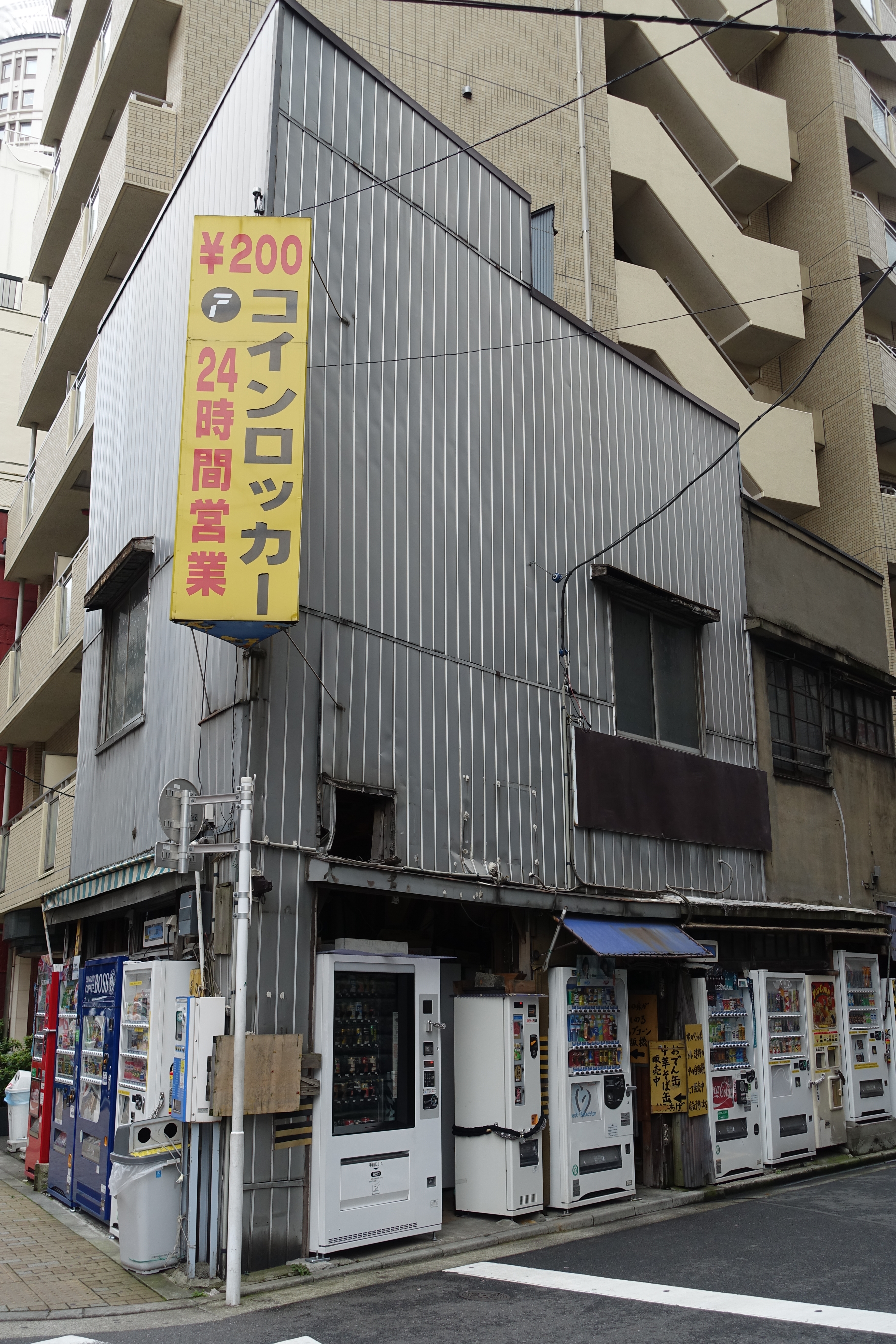 ISO125 / F4 / 1/250秒 / 13.3mm（36mm相当）