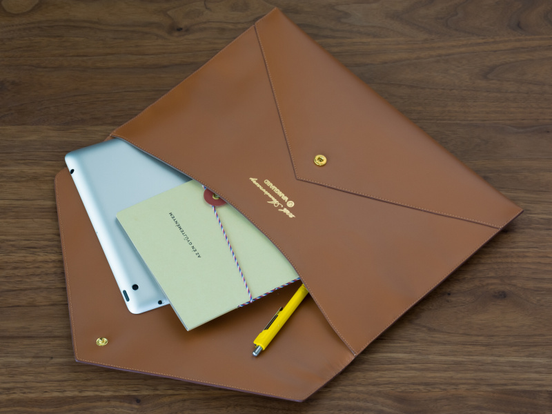 Aコース：A4サイズ革製クラッチケース