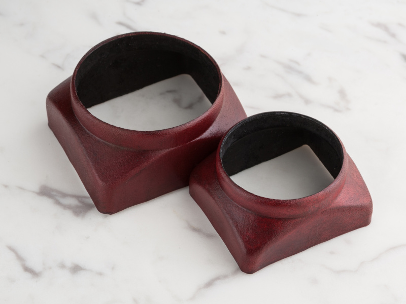 ひとまわり小さい39mm径は3,400円。ライカレンズに適した口径だ