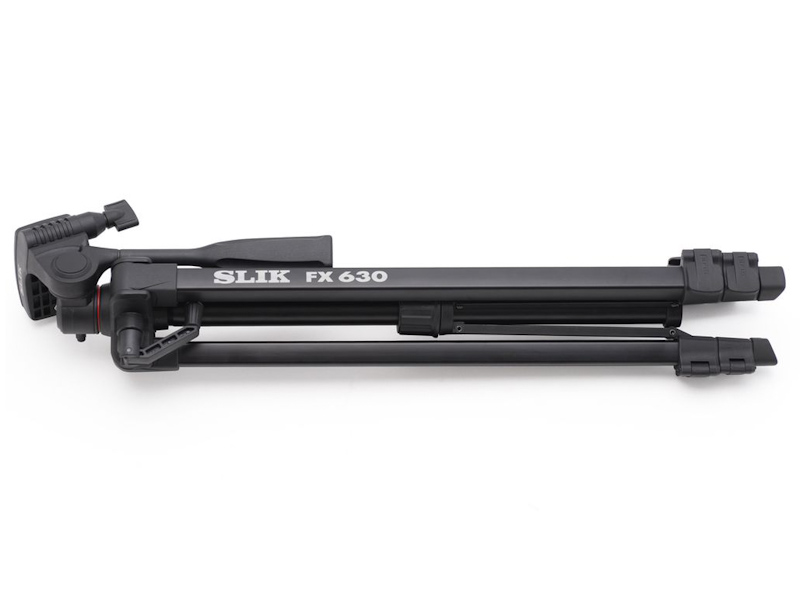 脚を縮めたところ