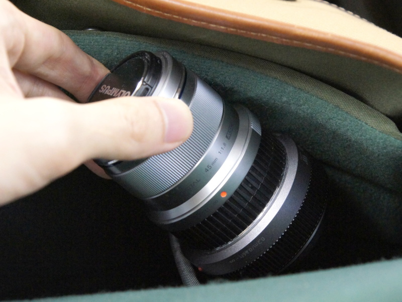 1本のレンズを扱うようなスマートさ