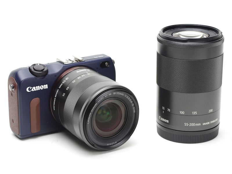EOS M2ベイブルーのダブルズームキット