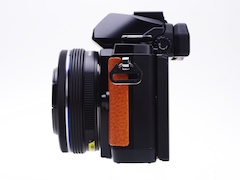 写真で見るOM-D E-M10リミテッドエディションキット - デジカメ