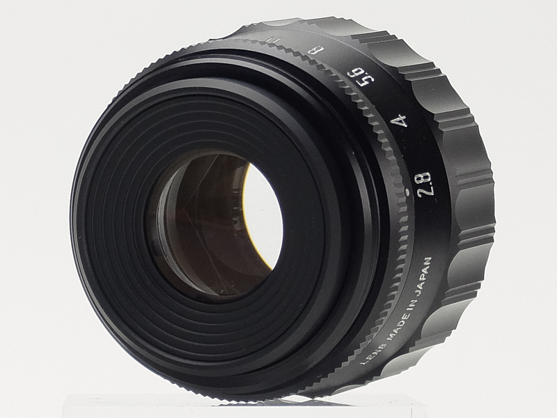 引き伸ばしレンズなのでマウントはL39