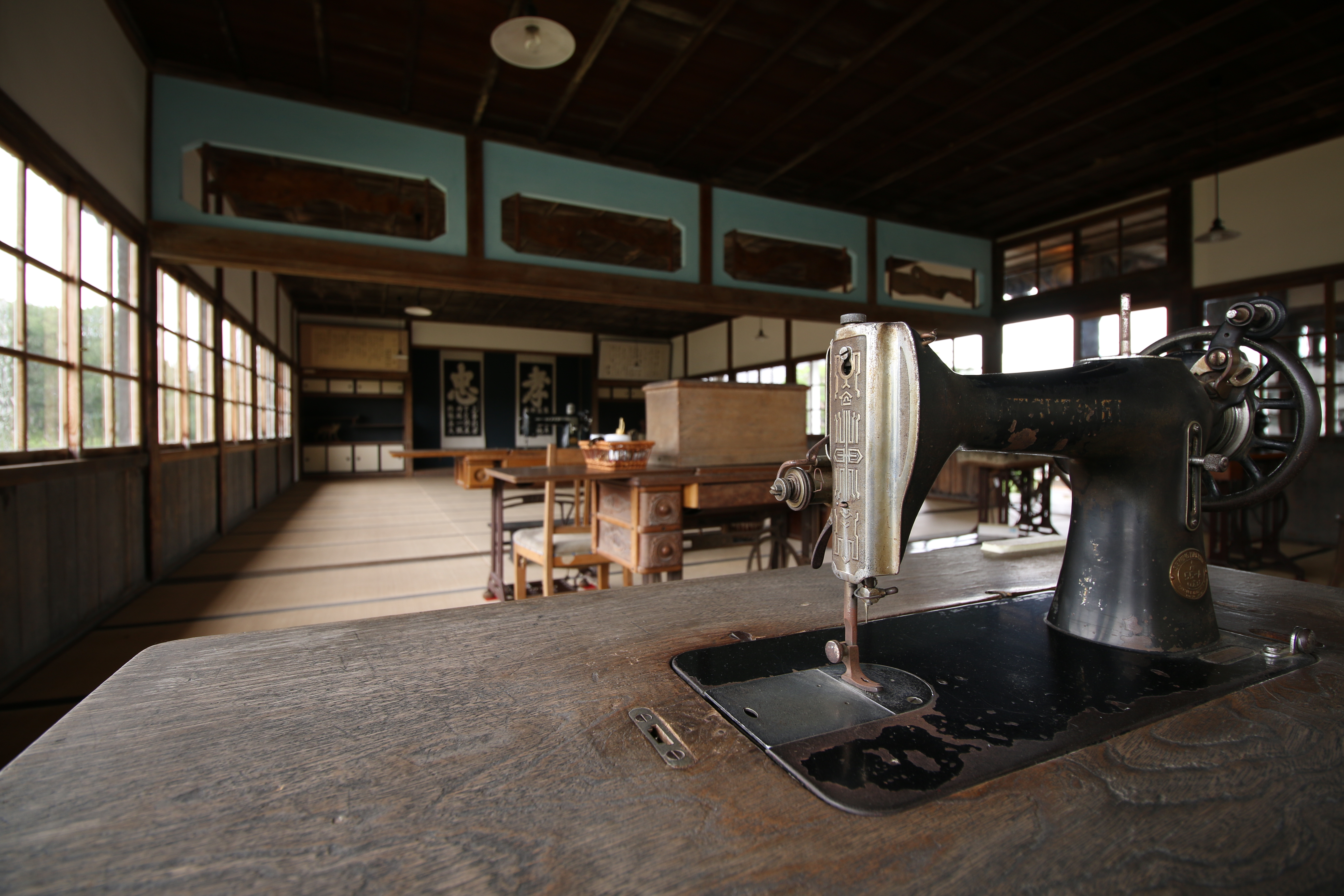 絞り開放・少し離れて撮影。EOS 70D / 1/40秒 / F4.5 / 0EV / ISO100 / マニュアル露出 / 10mm